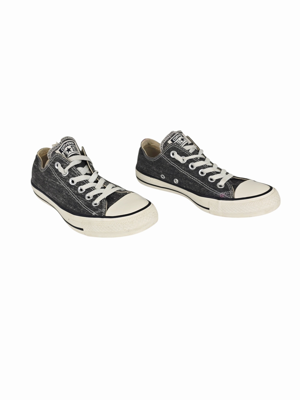 Converse Chuck Taylor All Star Low Top Sneakers in Grey
